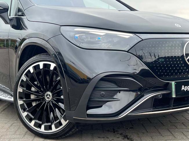 MERCEDES-BENZ Eqe Photo 12