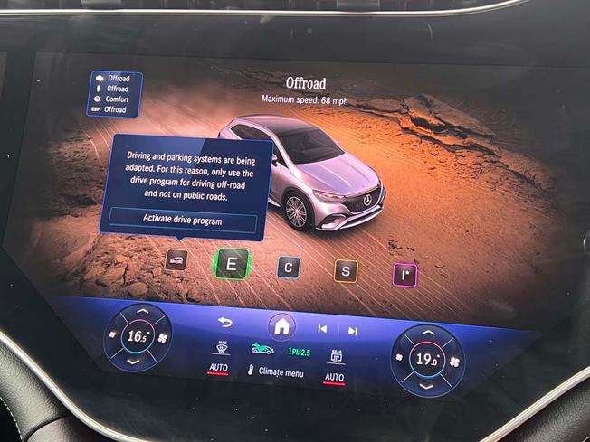 MERCEDES-BENZ Eqe Photo 39