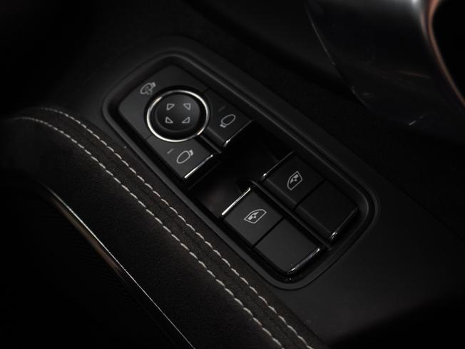 PORSCHE 718 Cayman Photo 43