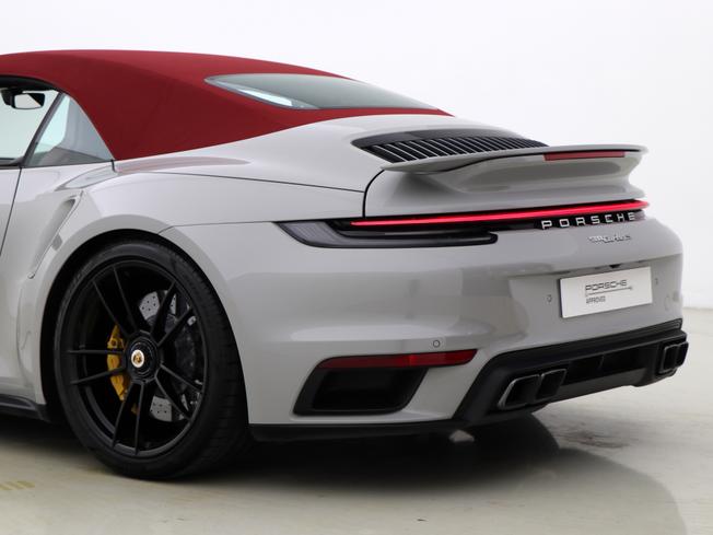 PORSCHE 911 Photo 22