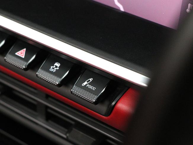 PORSCHE 911 Photo 48