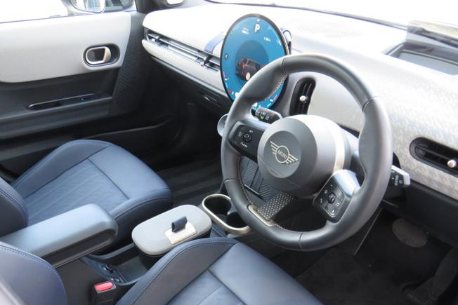 MINI Cooper Photo 20