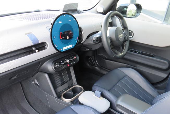 MINI Cooper Photo 6