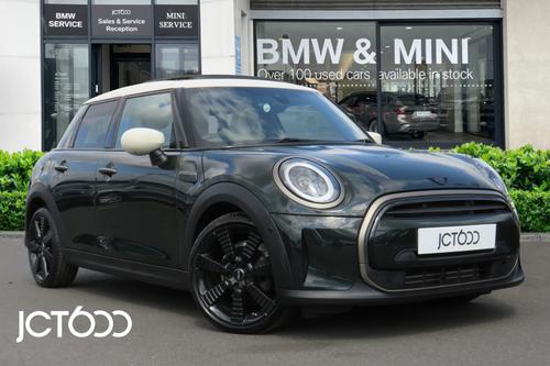 MINI Hatch 1.5 Cooper Resolute Edition Petrol Steptronic