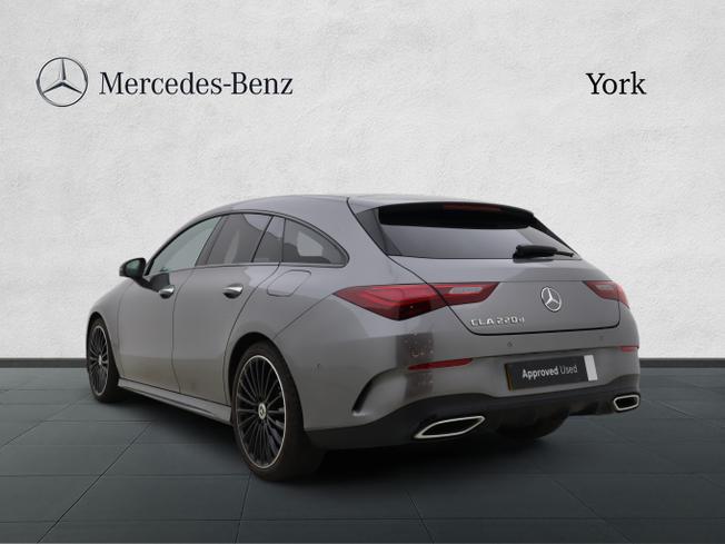 MERCEDES-BENZ CLA Class Photo 2