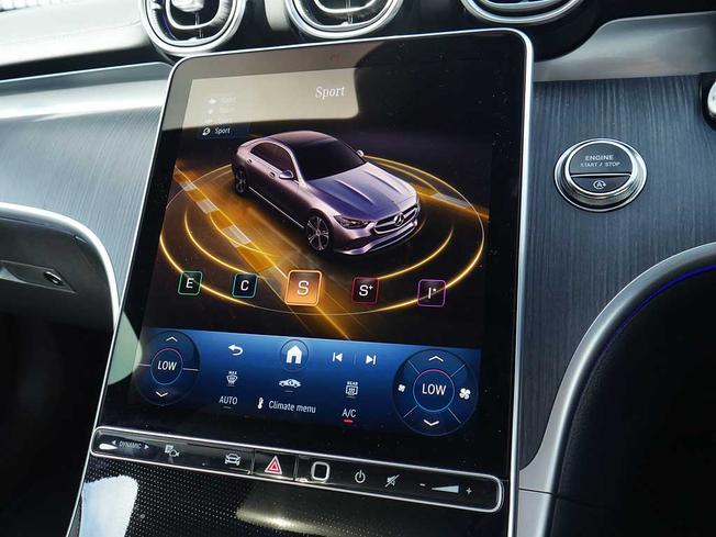 MERCEDES-BENZ C Class Photo 26