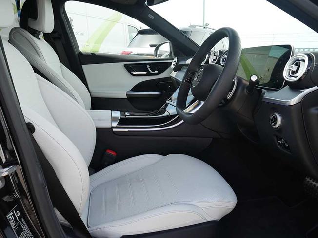 MERCEDES-BENZ C Class Photo 33