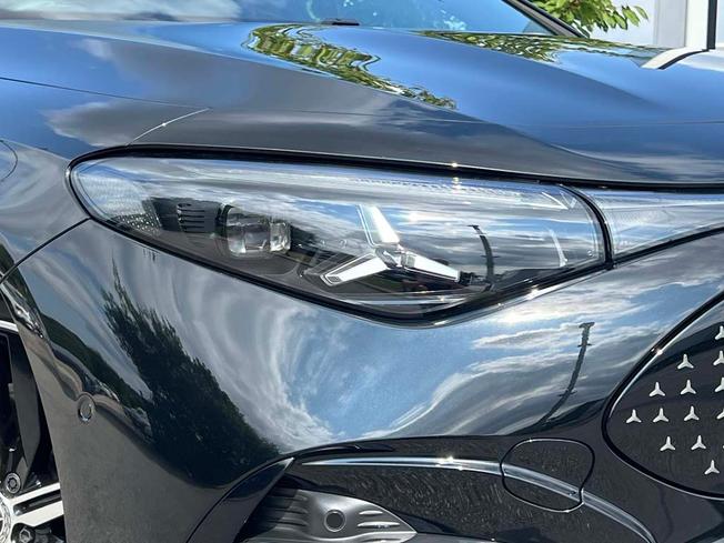 MERCEDES-BENZ CLA Class Photo 13