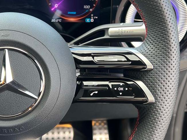 MERCEDES-BENZ CLA Class Photo 22