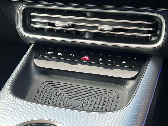 MERCEDES-BENZ CLA Class Photo 39