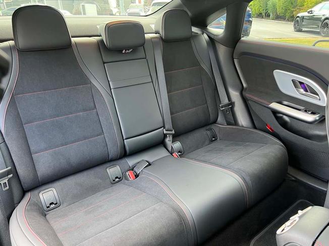MERCEDES-BENZ CLA Class Photo 45