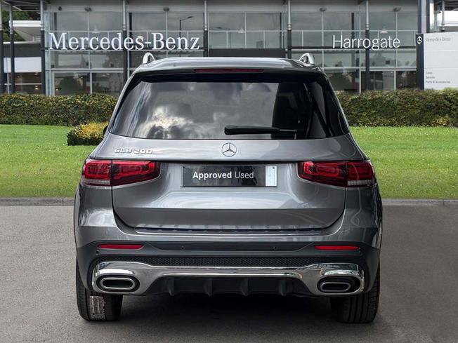 MERCEDES-BENZ GLB Photo 10
