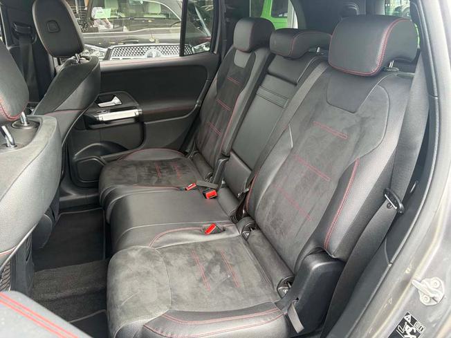 MERCEDES-BENZ GLB Photo 41