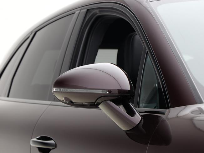 PORSCHE Macan Photo 11
