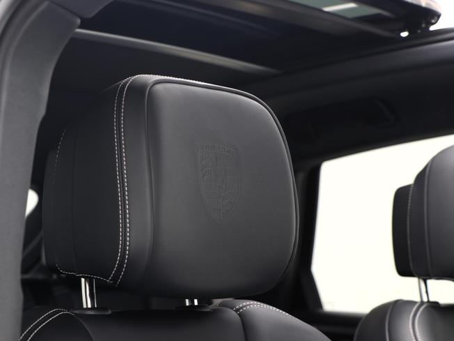 PORSCHE Macan Photo 40