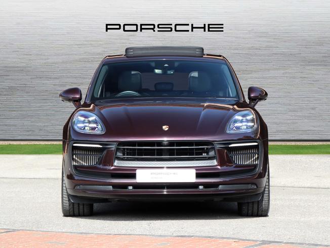 PORSCHE Macan Photo 6