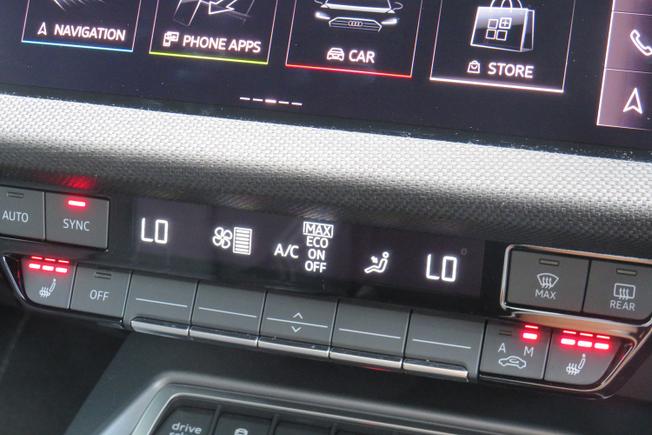 AUDI A3 Photo 21