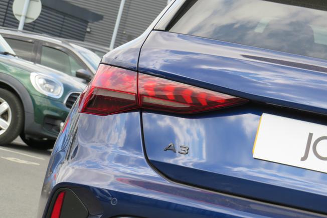 AUDI A3 Photo 35