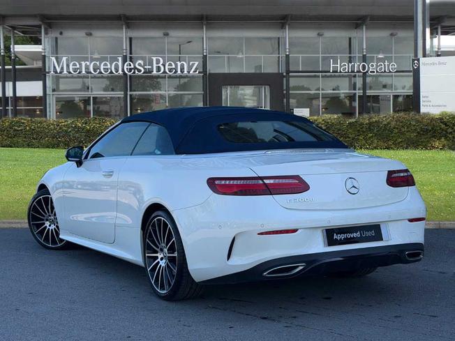 MERCEDES-BENZ E Class Photo 12