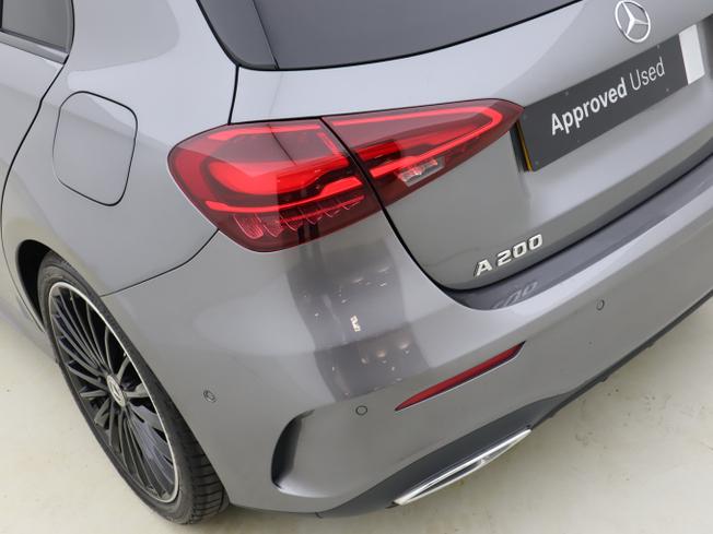 MERCEDES-BENZ A Class Photo 24