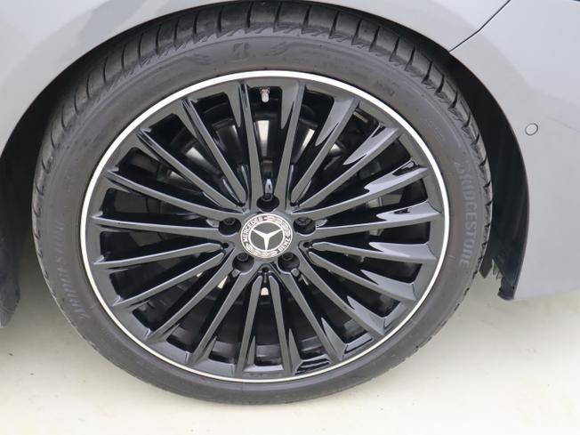 MERCEDES-BENZ A Class Photo 6