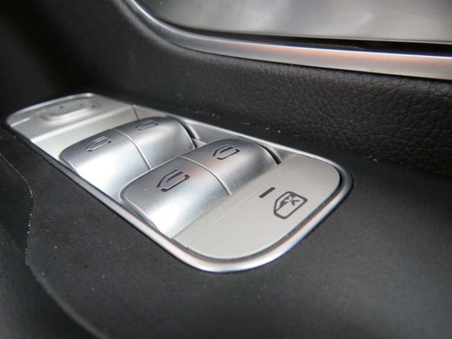 MERCEDES-BENZ Gle Photo 25
