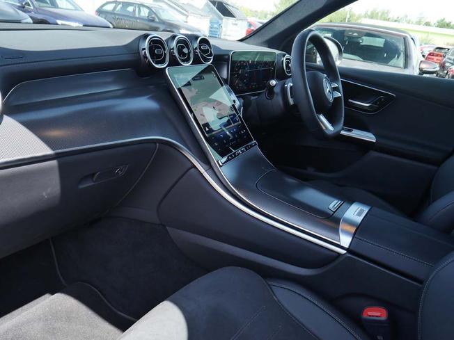 MERCEDES-BENZ Glc Photo 3