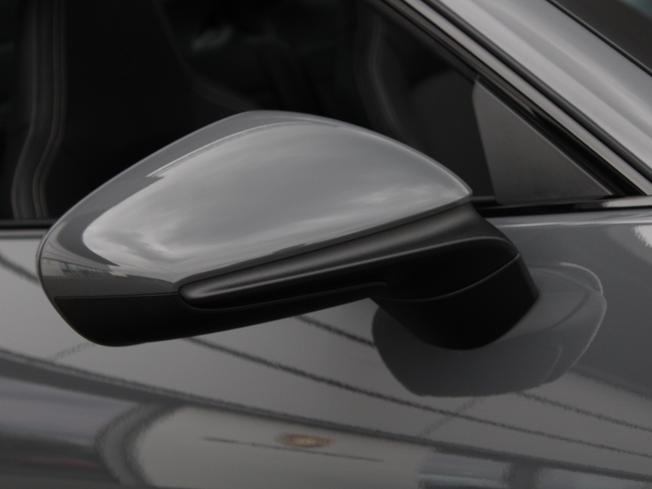 PORSCHE 911 Photo 15