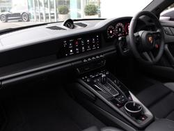 PORSCHE 911 Photo 3