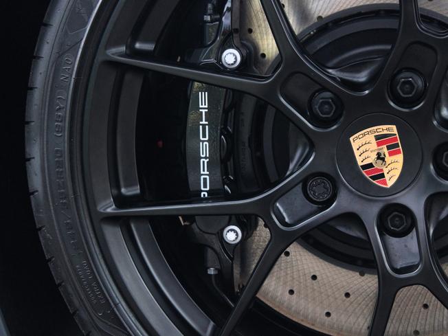 PORSCHE 911 Photo 30