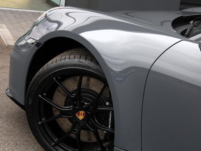 PORSCHE 911 Photo 42