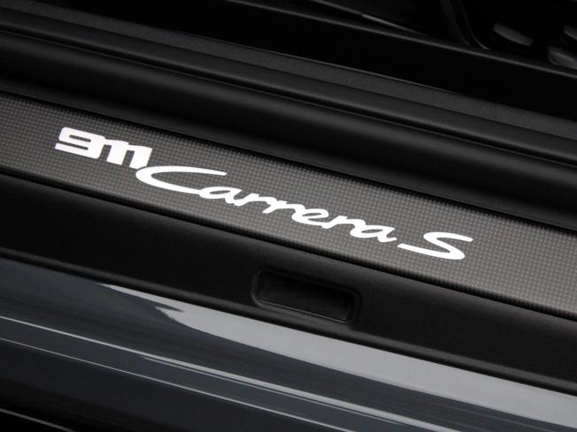 PORSCHE 911 Photo 44