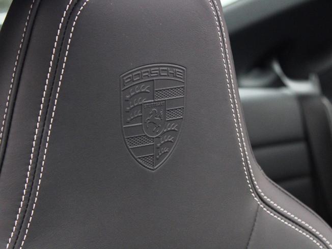 PORSCHE 911 Photo 49