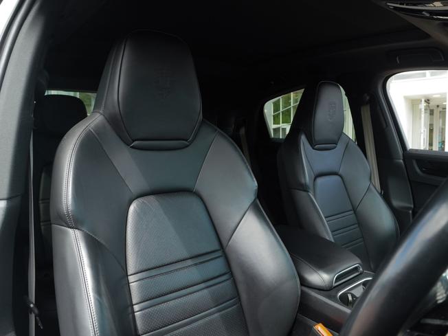 PORSCHE Cayenne Photo 10