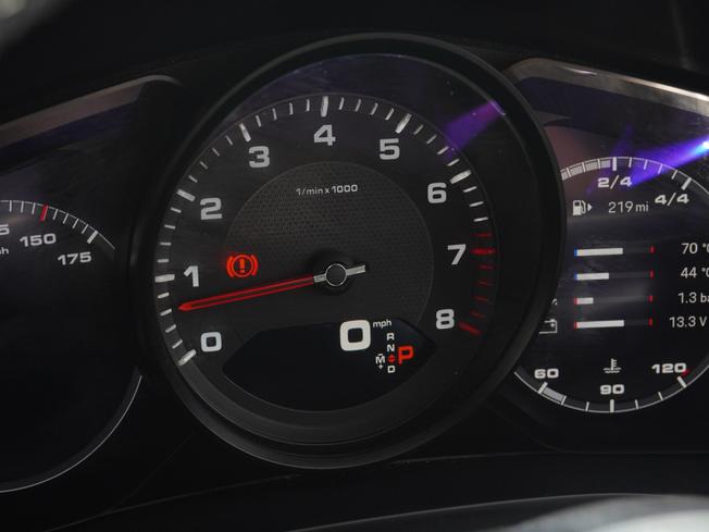 PORSCHE Cayenne Photo 19
