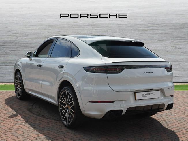 PORSCHE Cayenne Photo 2