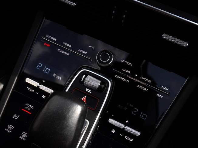 PORSCHE Cayenne Photo 20