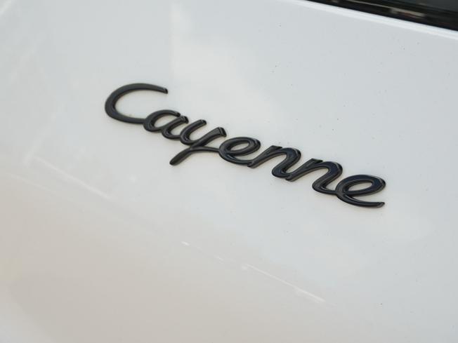 PORSCHE Cayenne Photo 36