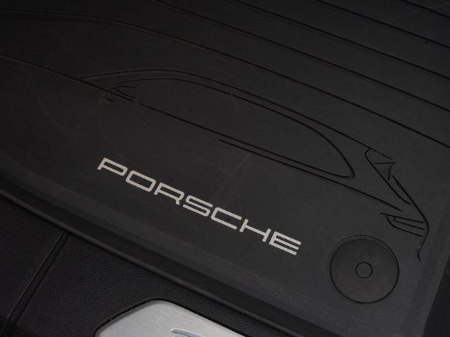 PORSCHE Cayenne Photo 42