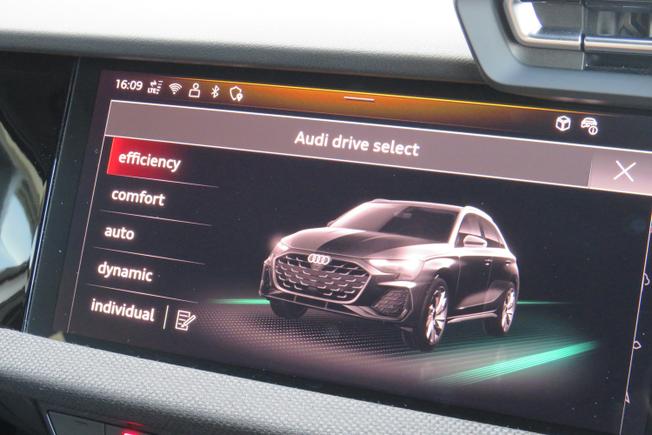 Audi A3 Photo 38