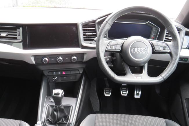AUDI A1 Photo 24