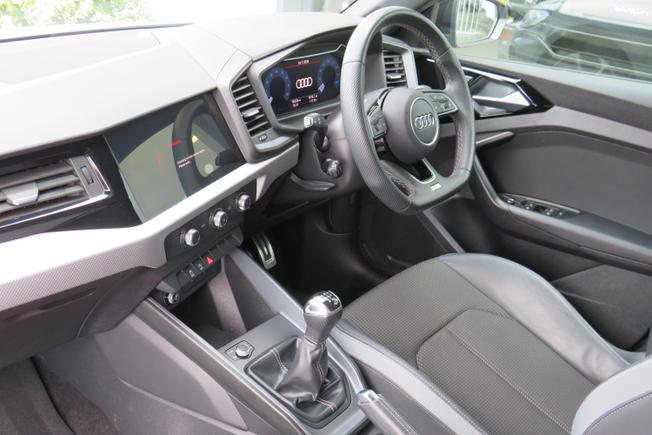 AUDI A1 Photo 30
