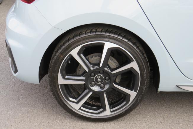 AUDI A1 Photo 9