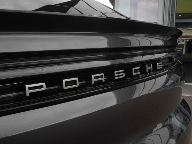 PORSCHE Cayenne Photo 15