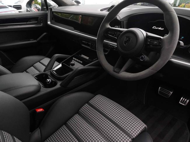 PORSCHE Cayenne Photo 18