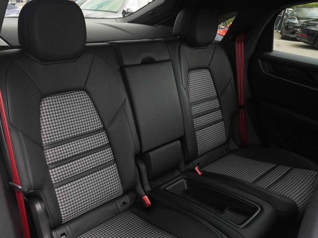 PORSCHE Cayenne Photo 46