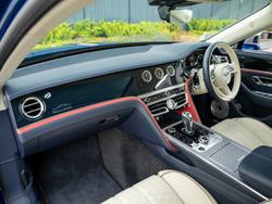 BENTLEY Flying Spur Photo 2