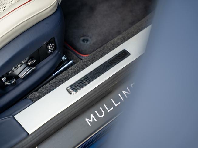 BENTLEY Flying Spur Photo 39
