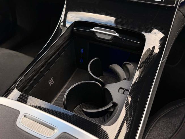 MERCEDES-BENZ Eqe Photo 19