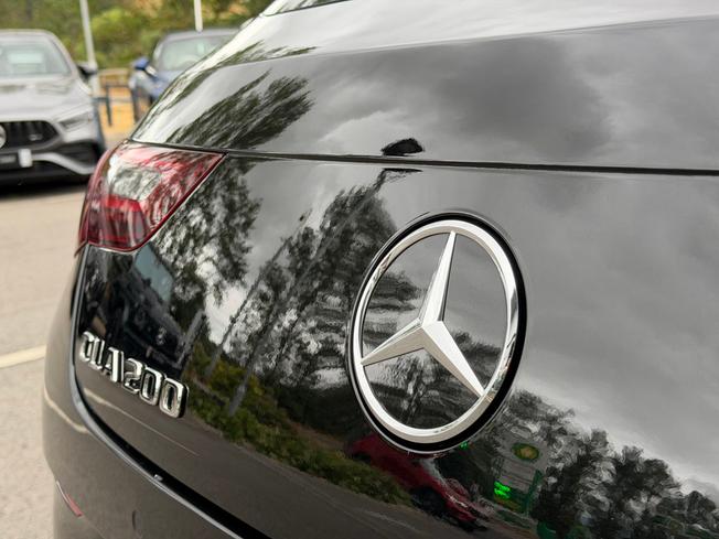 MERCEDES-BENZ Cla Class Photo 20